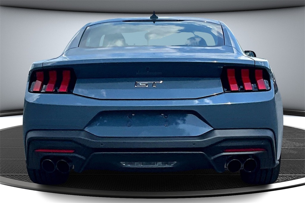 2024 Ford Mustang GT Premium photo 5