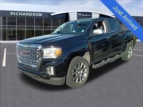 2022 GMC Canyon Denali's photo