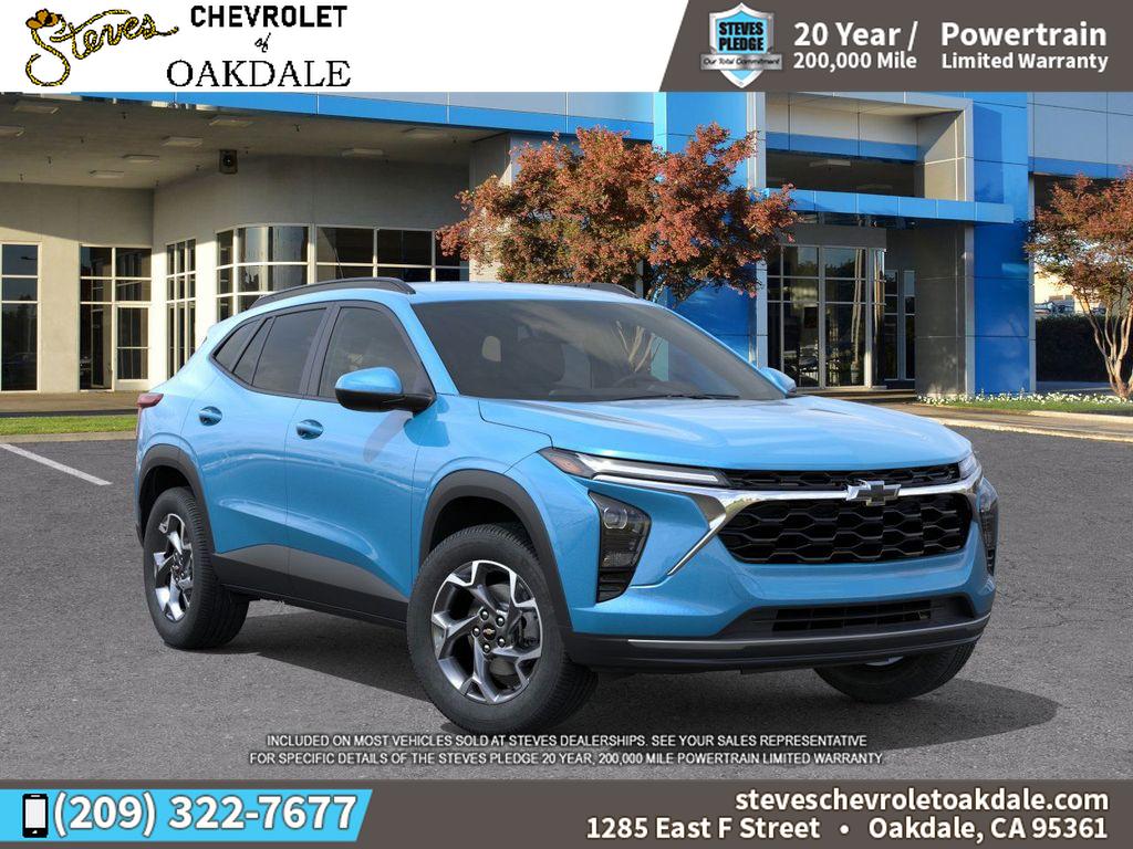 2026 Chevrolet Trax LT photo 2