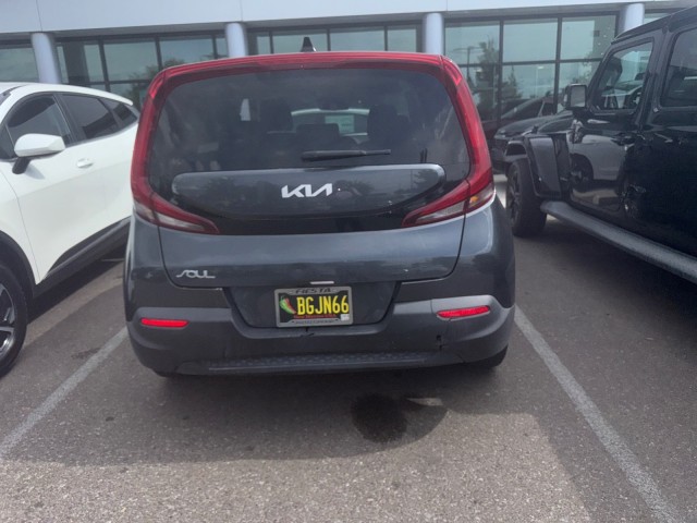 Used 2022 GRAVITY GR Kia LX image 7