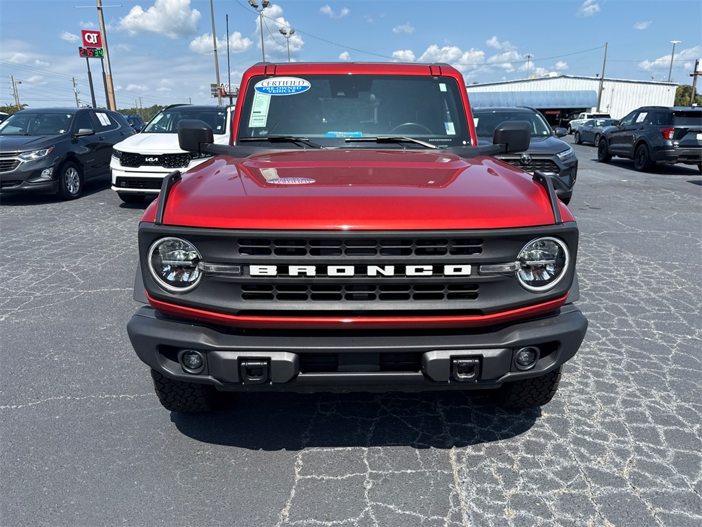 2024 Ford Bronco Black Diamond photo 6