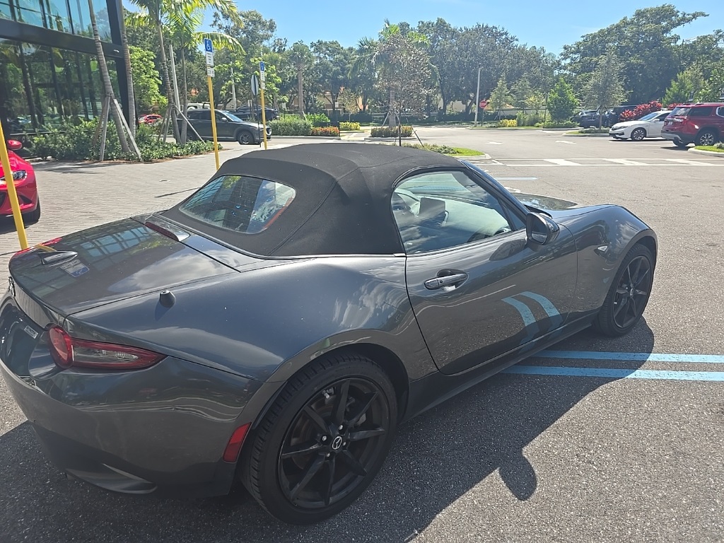 2019 Mazda MX-5 Miata Miata photo 9