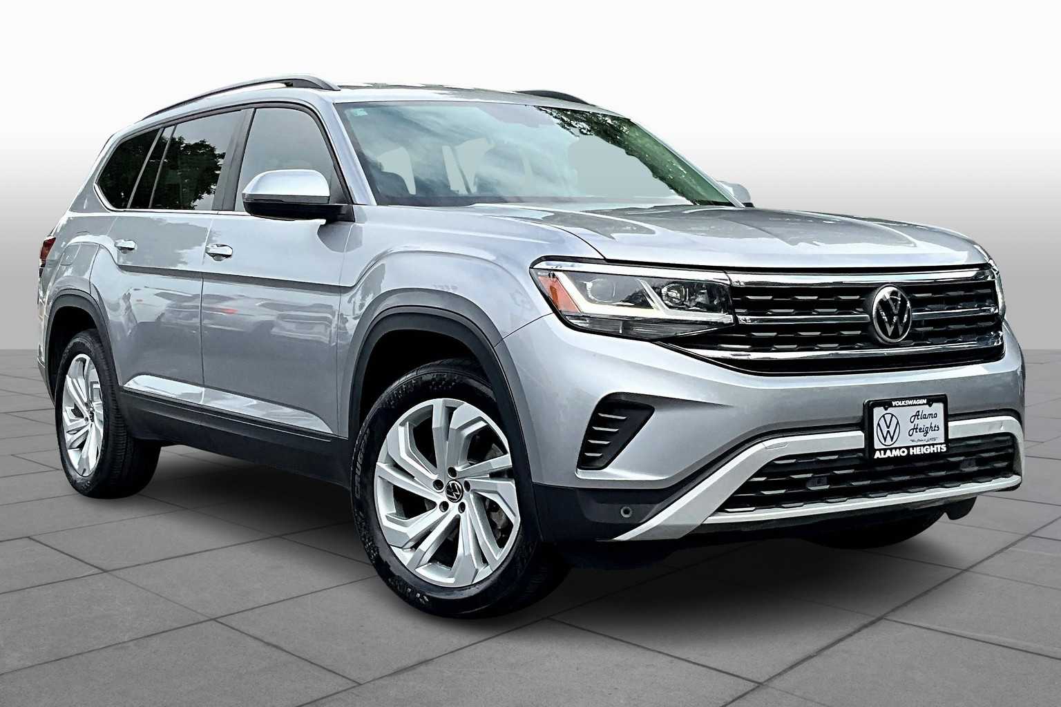 Pre-Owned 2021 Volkswagen Atlas 3.6L V6 SE w/Technology
