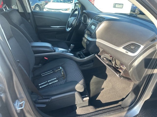 2012 Dodge Journey SXT photo 16