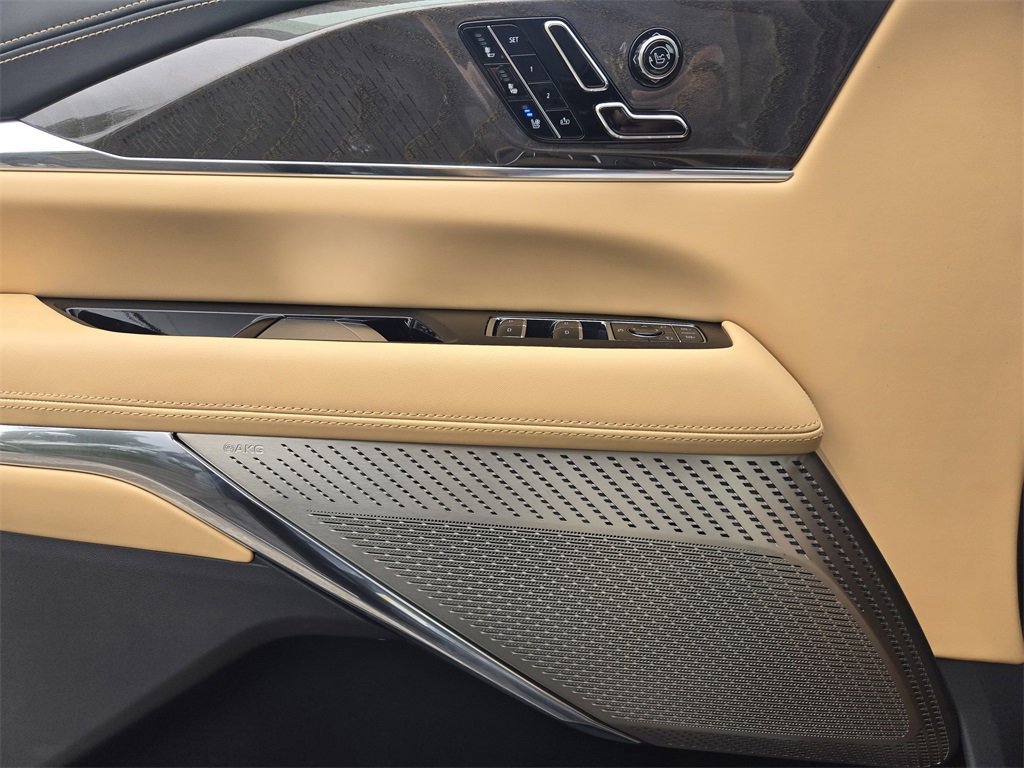 2026 Cadillac Escalade IQ Premium Luxury photo 21