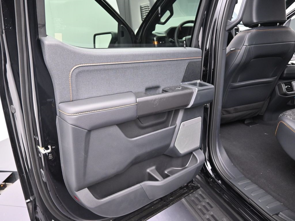 2025 Ford F-150 Tremor photo 28