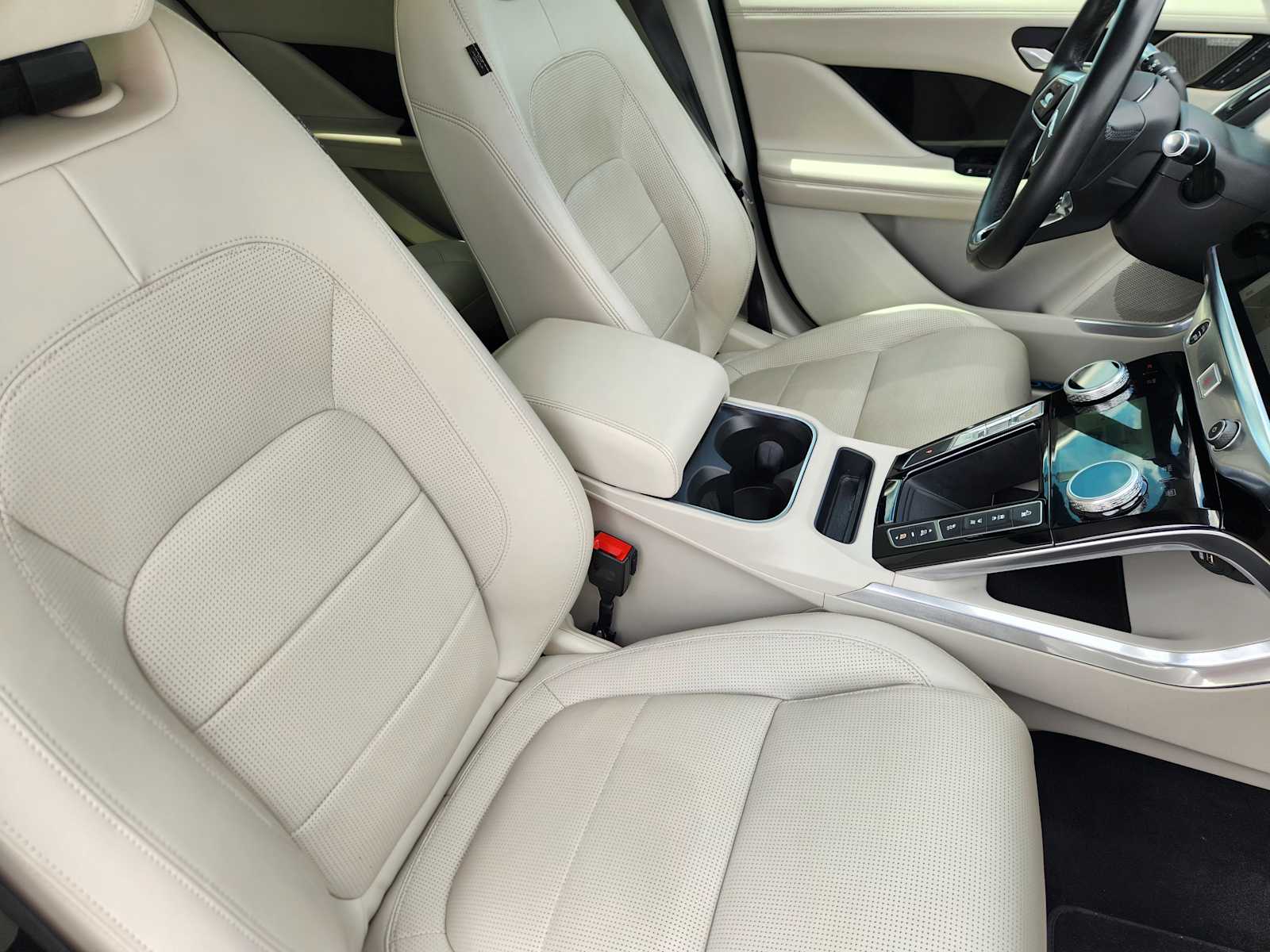 2022 Jaguar I-PACE HSE photo 12