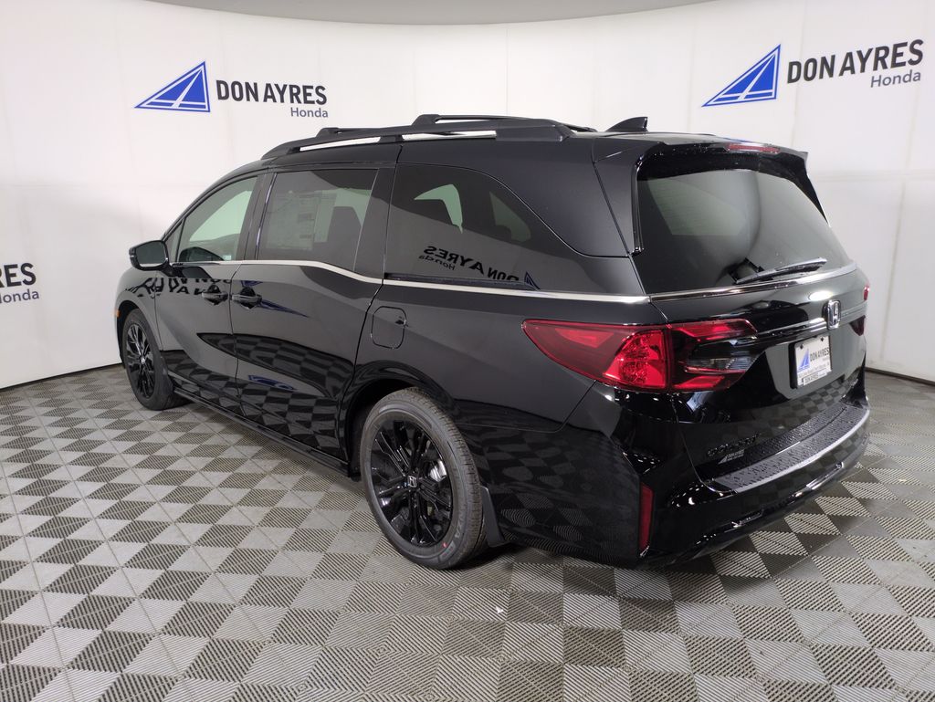 2026 Honda Odyssey photo 3