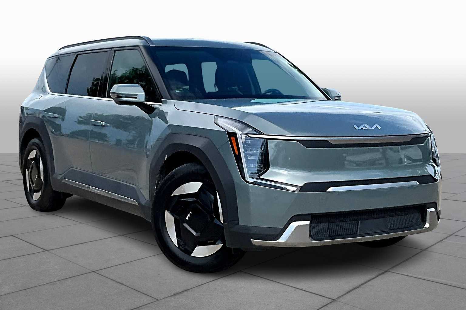 Certified 2024 Kia Ev9 Wind with VIN KNDAFFS57R6019041 for sale in Austin, TX