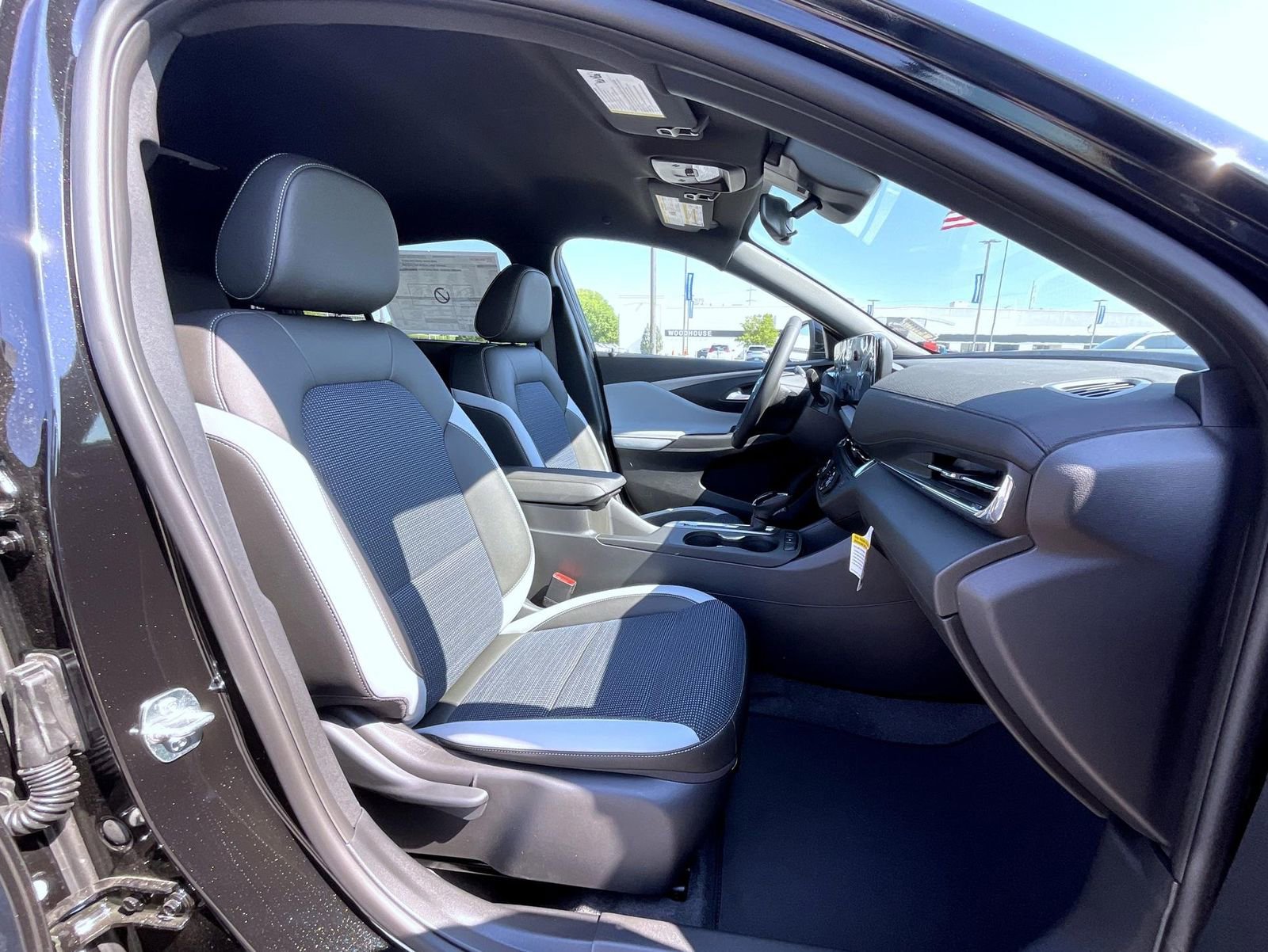 2025 Buick Envista Preferred photo 15