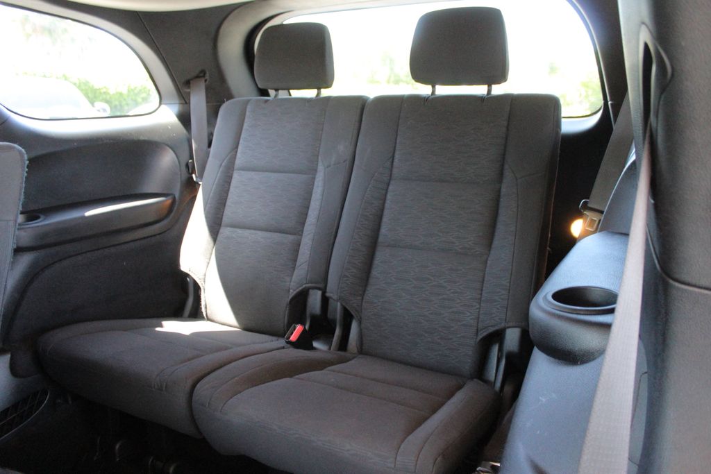 2022 Dodge Durango SXT photo 28