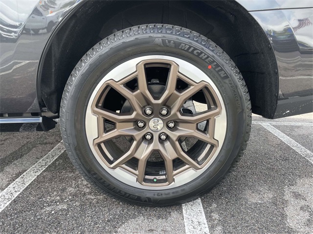 2025 Ford Expedition King Ranch photo 4