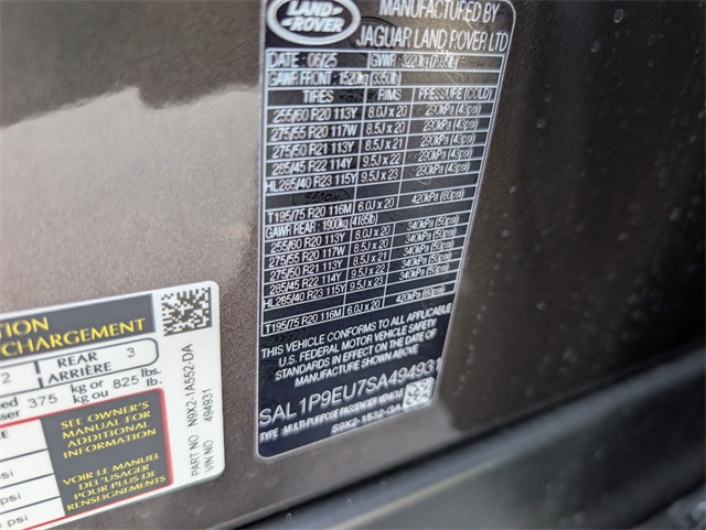 2025 Land Rover Range Rover Sport SE photo 12