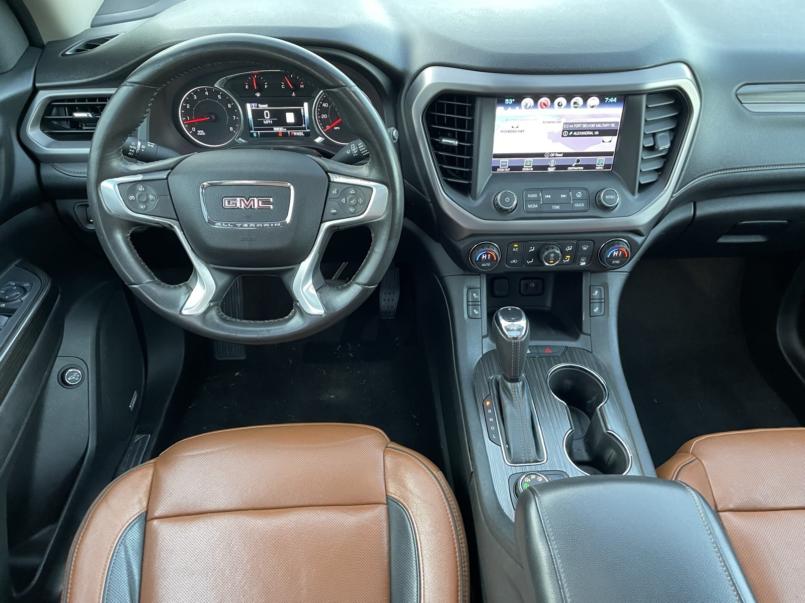 2017 Gmc Acadia SLT photo 13