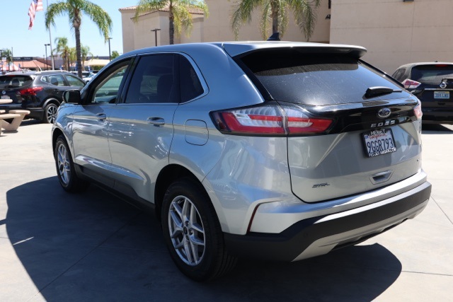 2023 Ford Edge SEL photo 5