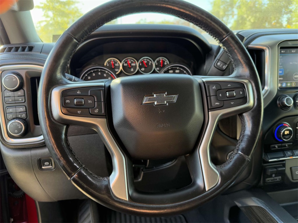 2019 Chevrolet Silverado 1500 RST photo 17