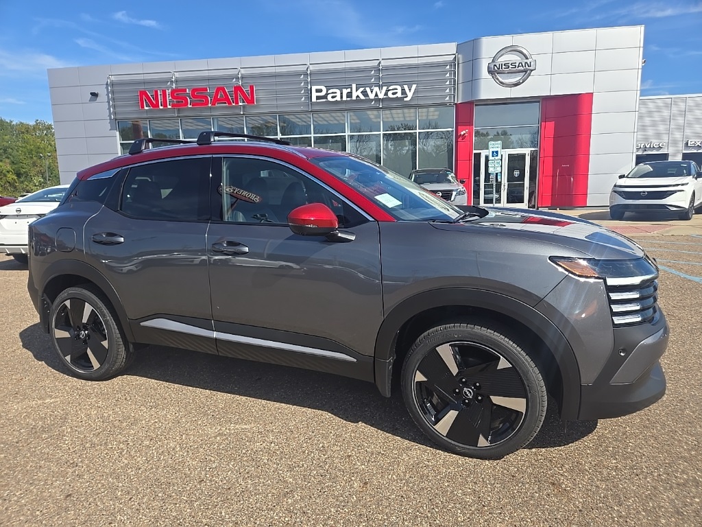 2026 Nissan KICKS SR AWD's photo