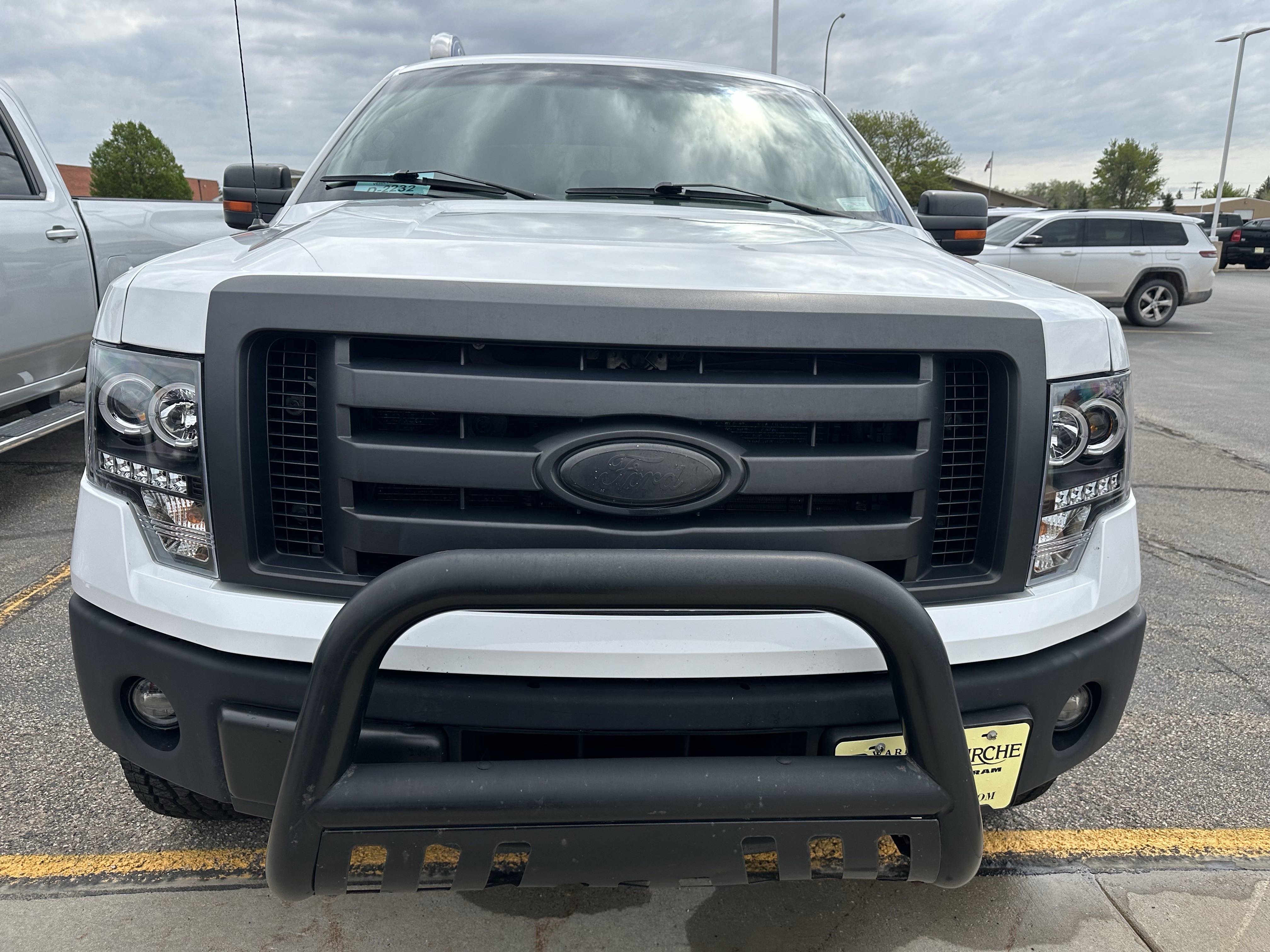 2014 Ford F-150 XLT photo 4