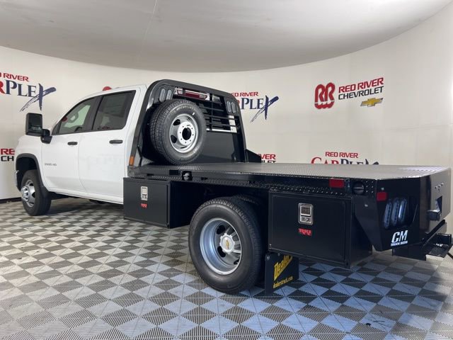 2025 Chevrolet Silverado 3500HD Work Truck photo 4