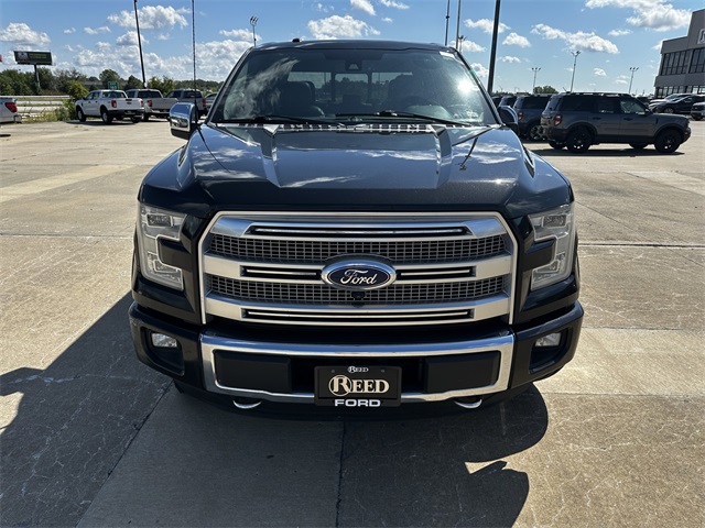2015 Ford F-150 Platinum photo 3