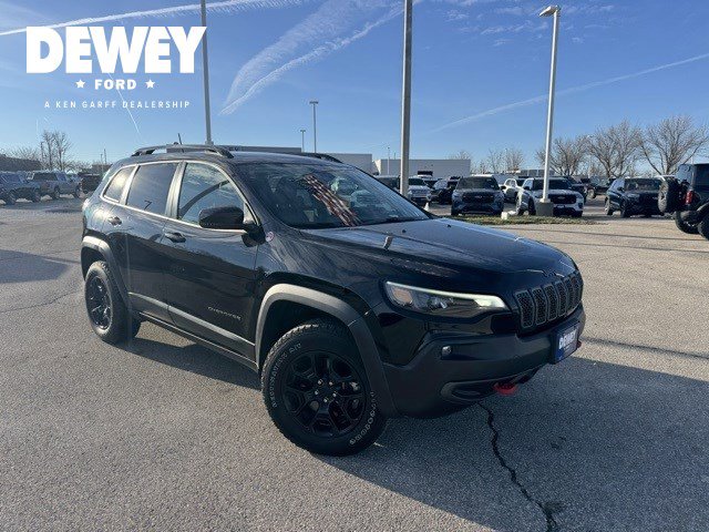 2022 Jeep Cherokee Trailhawk's photo