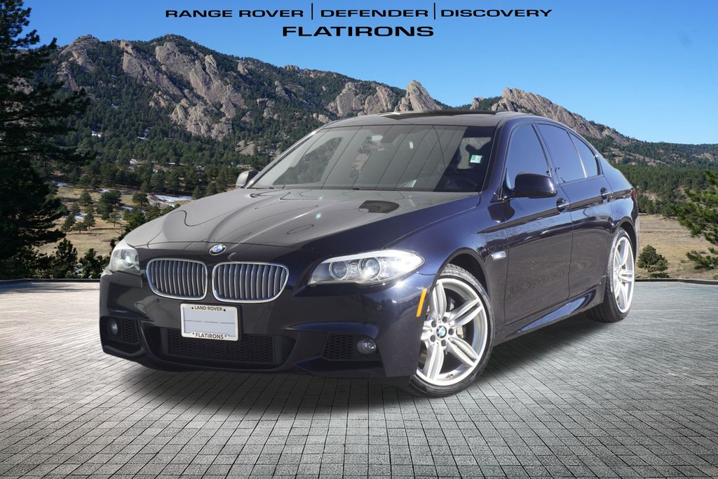 2013 BMW 5 Series 550i's photo