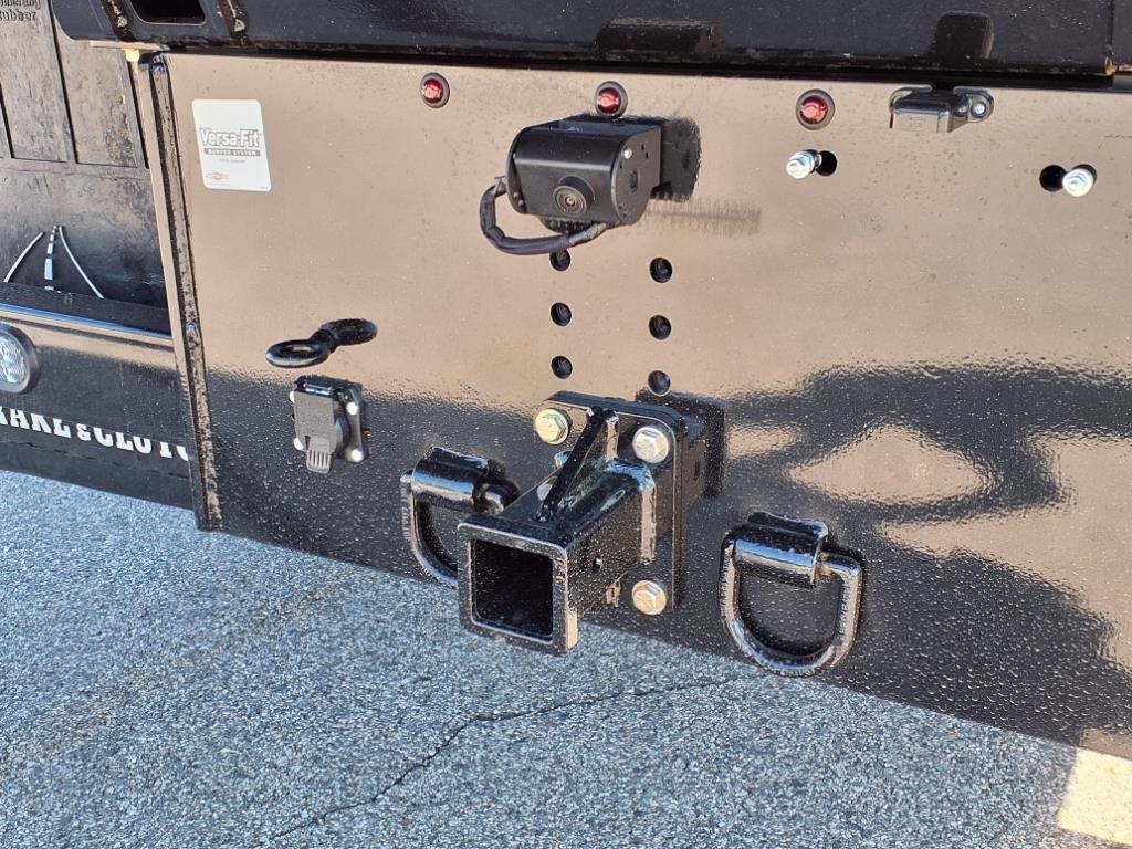 2025 Ford F-550 XL photo 2