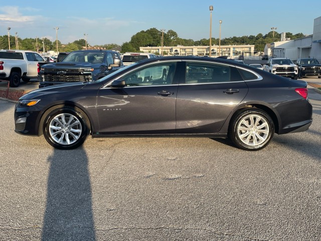 2023 Chevrolet Malibu 1LT photo 3