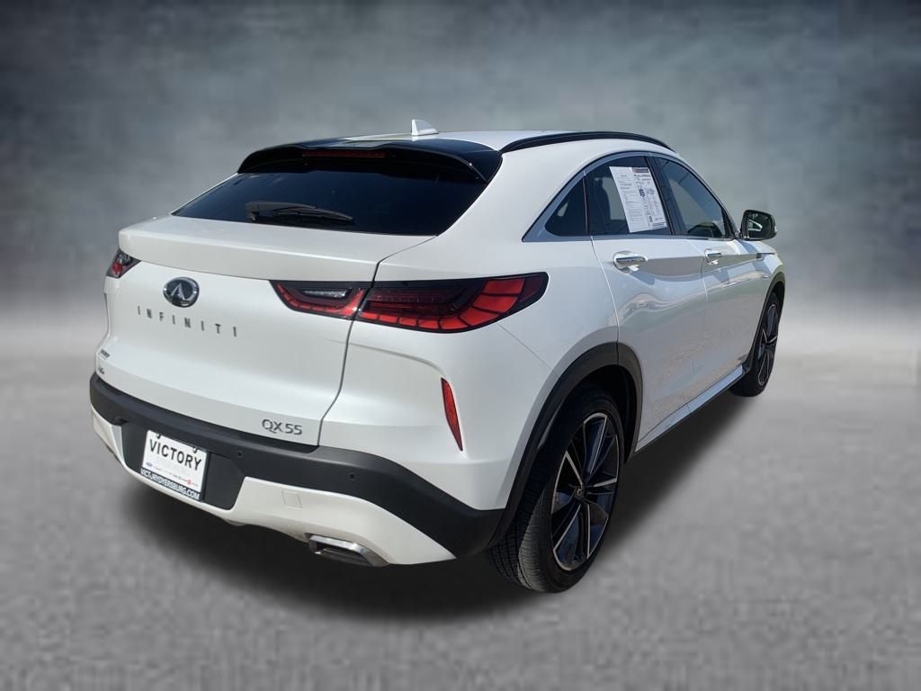 2024 Infiniti QX55 Luxe photo 7