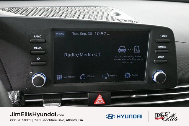 2024 Hyundai Elantra SE photo 11
