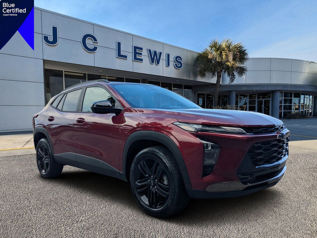 2024 Chevrolet Trax Activ's photo