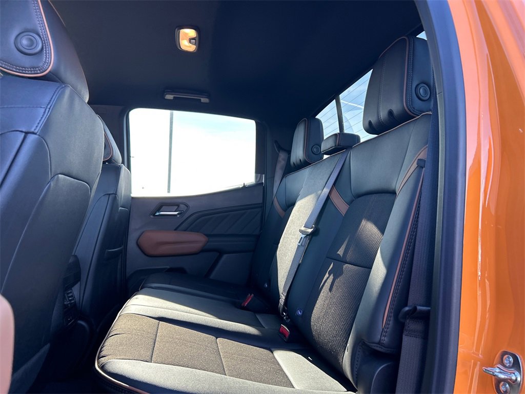 2026 GMC CANYON - Image 33