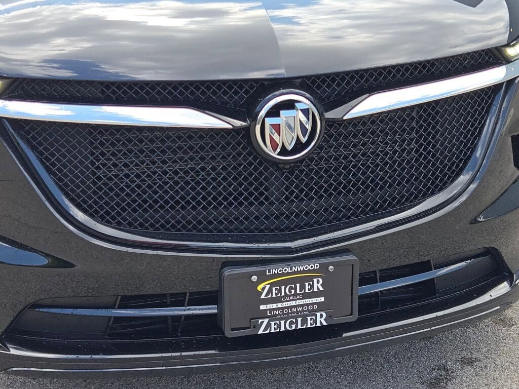 2024 Buick Enclave Essence photo 6