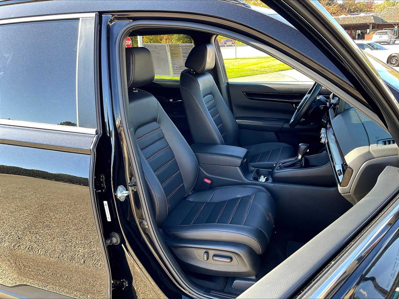 2023 Honda CR-V Hybrid Sport Touring photo 14