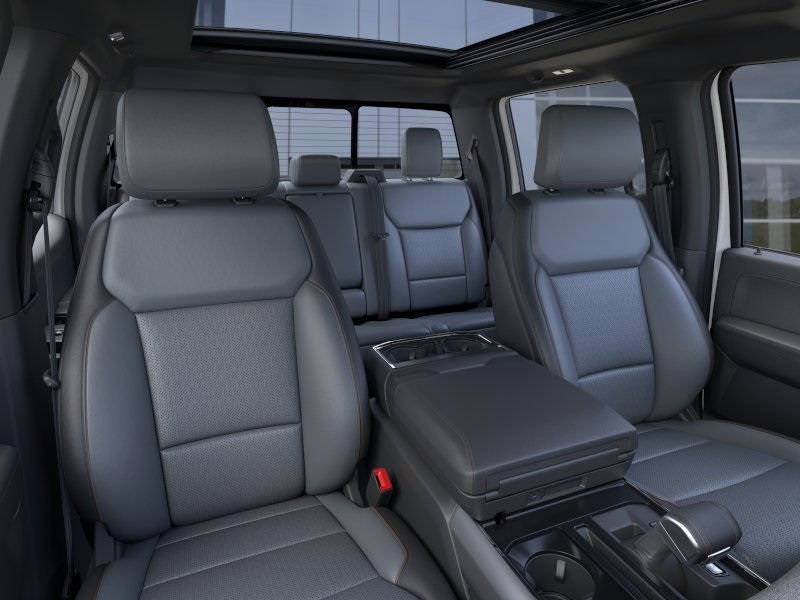 2025 Ford F-150 Lightning Lariat photo 10