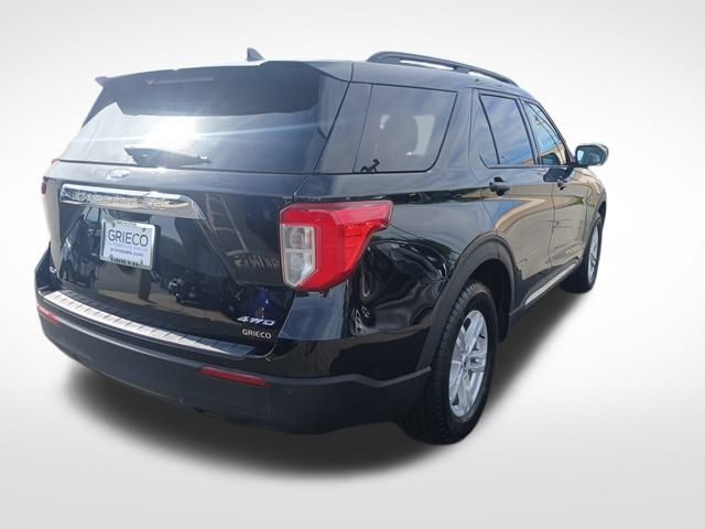 2021 Ford Explorer XLT photo 4