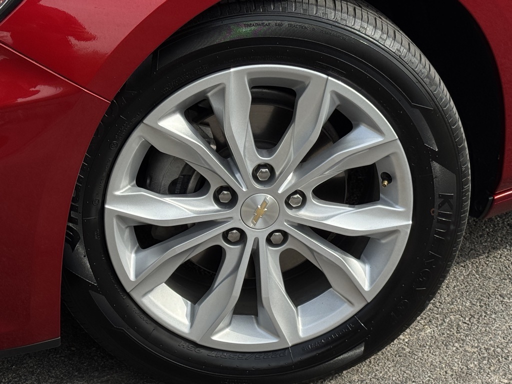 2024 Chevrolet Malibu 1LT photo 6
