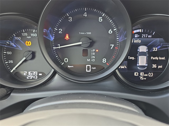 2022 Porsche Macan Base photo 17