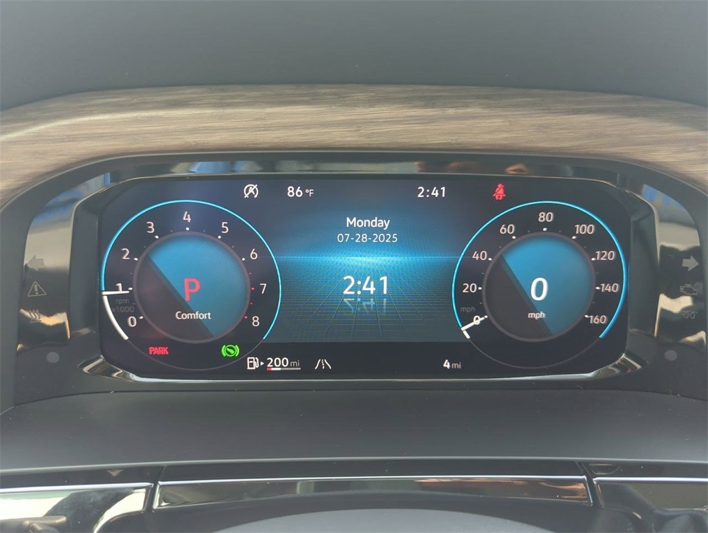 2025 Volkswagen Atlas SEL Premium R-Line photo 12