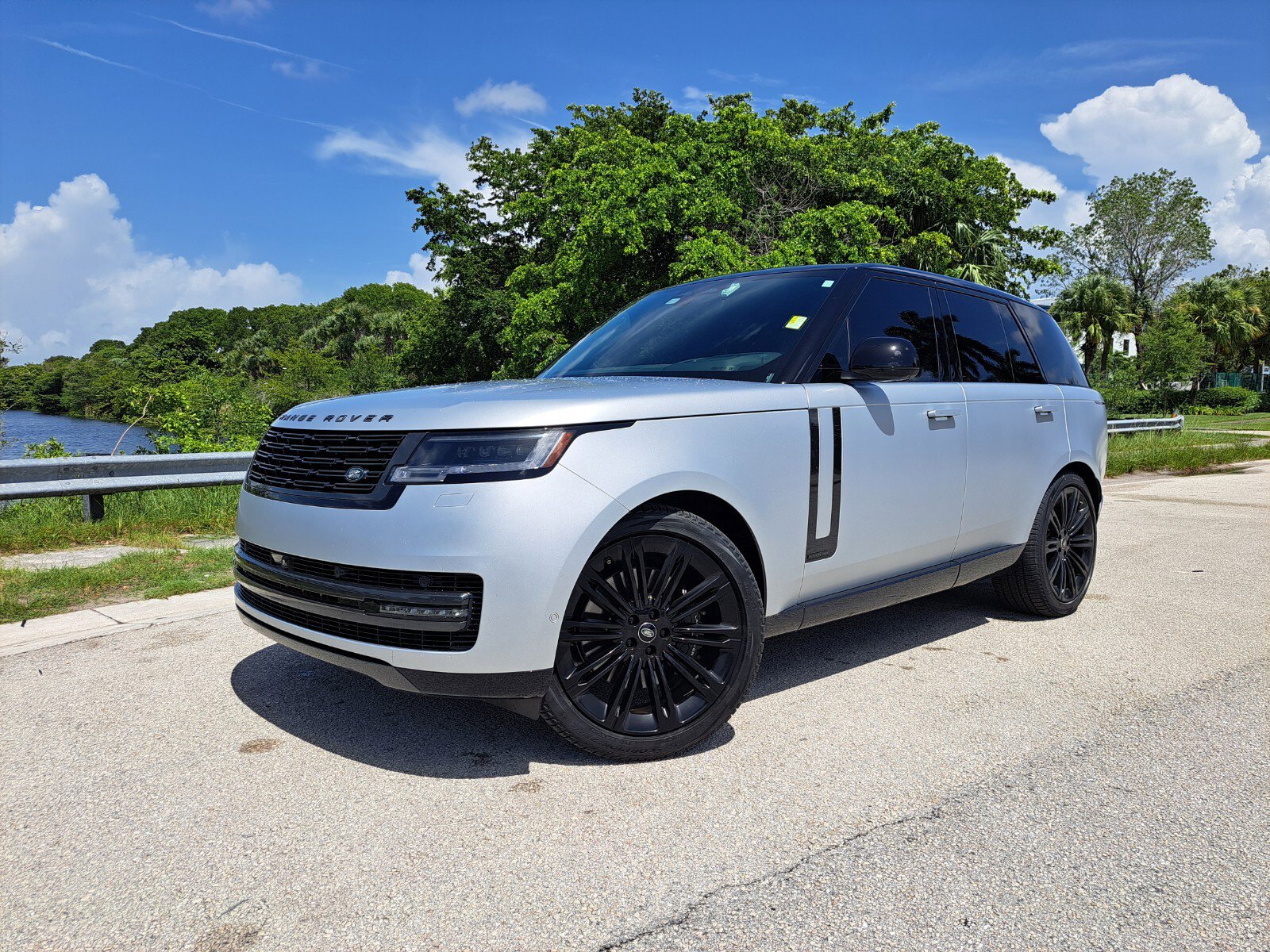 2024 Land Rover Range Rover P530 Autobiography