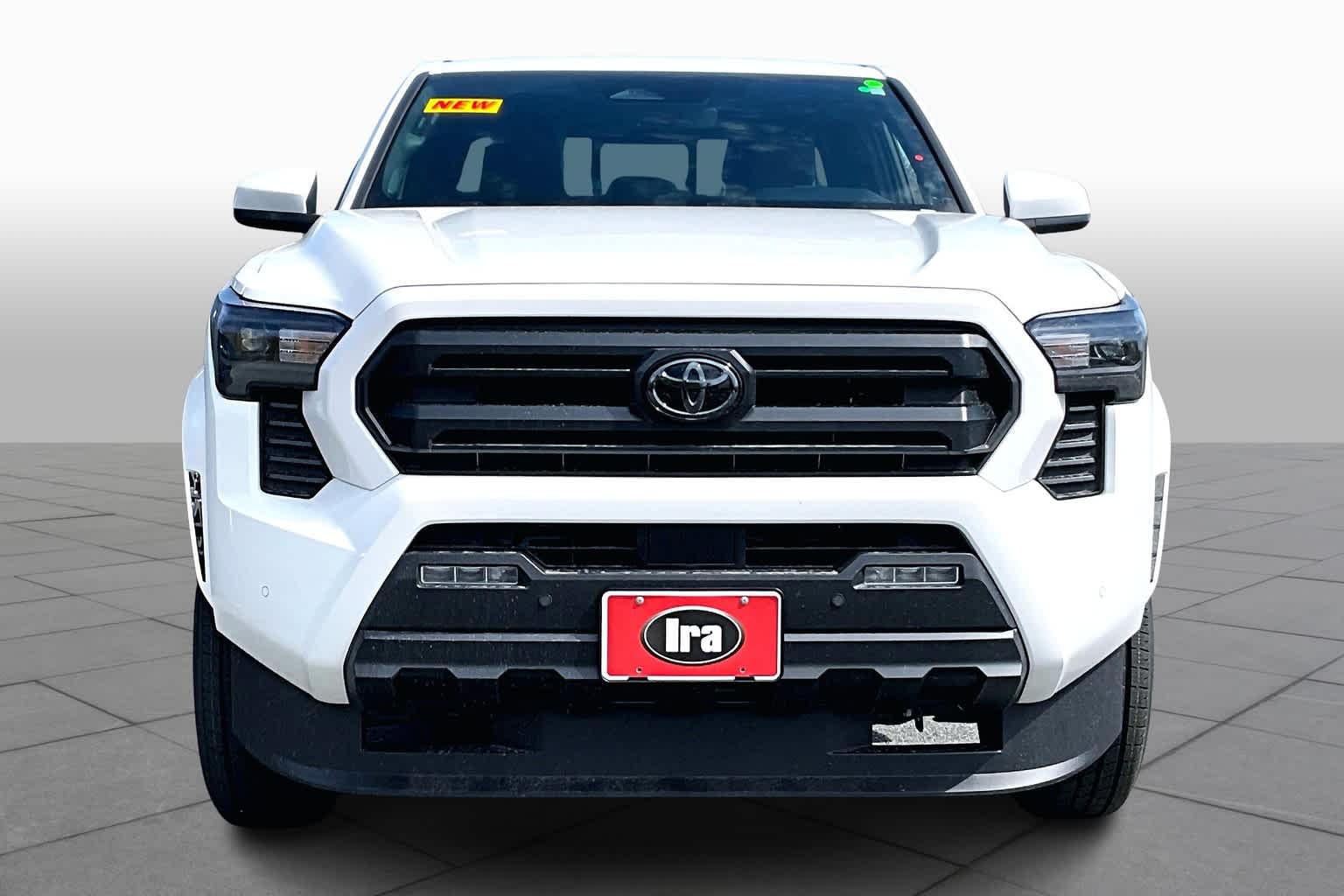 2025 Toyota Tacoma SR5 4x4 Double Cab photo 3