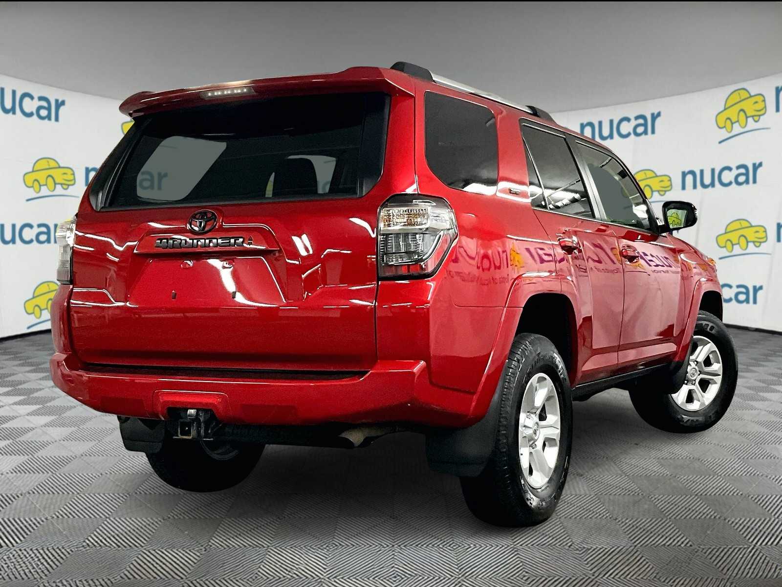 2024 Toyota 4Runner SR5 Premium photo 5