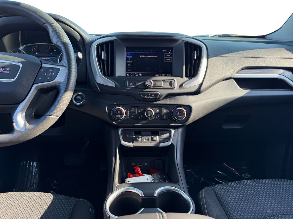 2022 Gmc Terrain SLE photo 11