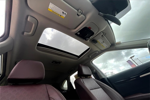 2022 Kia Seltos SX photo 22