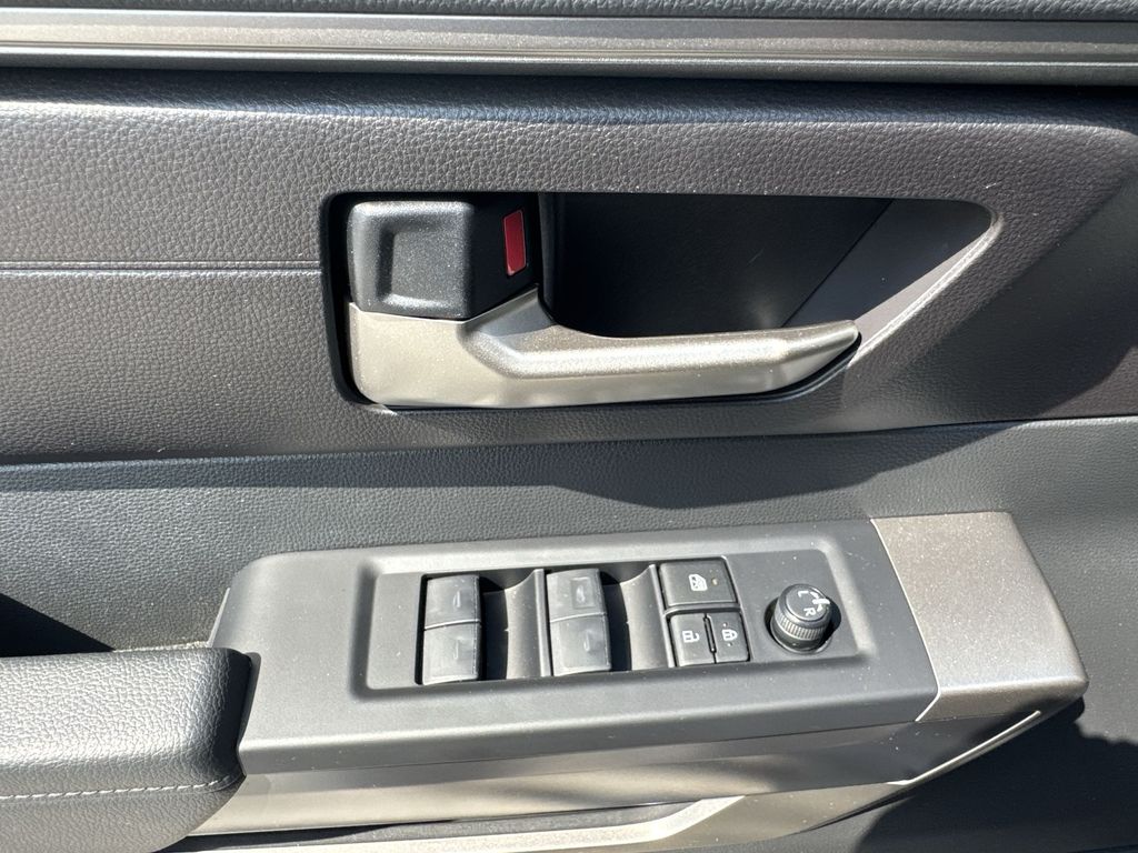 2024 Toyota Tundra SR5 photo 14