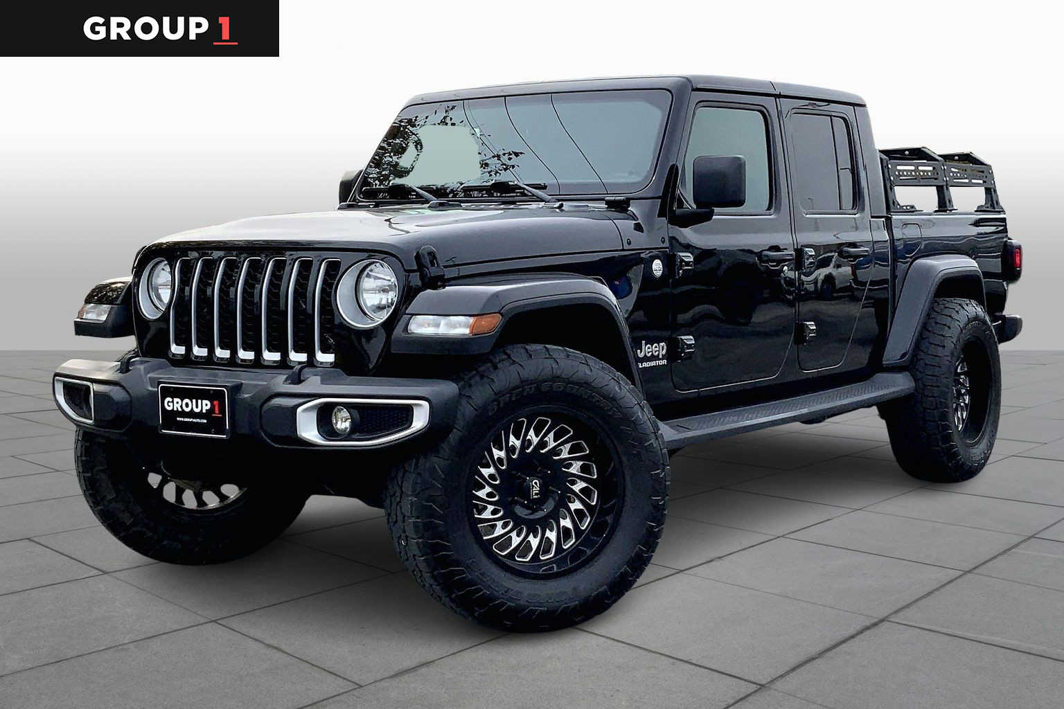 2021 Jeep Gladiator Overland's photo