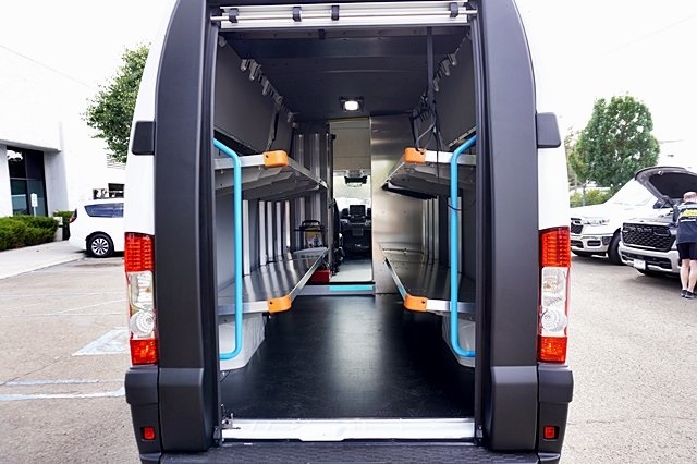 New 2024 Bright White Clear-Coat Exterior Paint RAM Super High Roof image 23