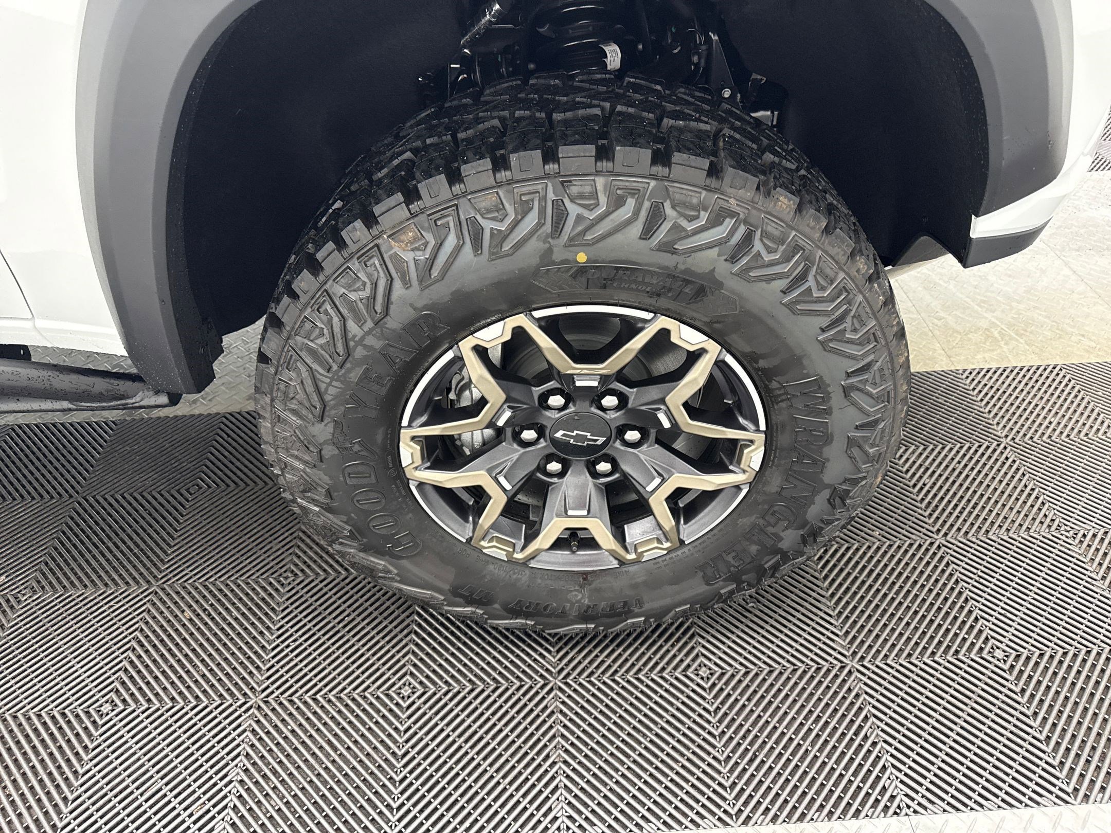 2026 Chevrolet Colorado ZR2 photo 21