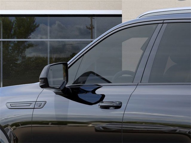2026 Cadillac Escalade IQ Sport photo 11