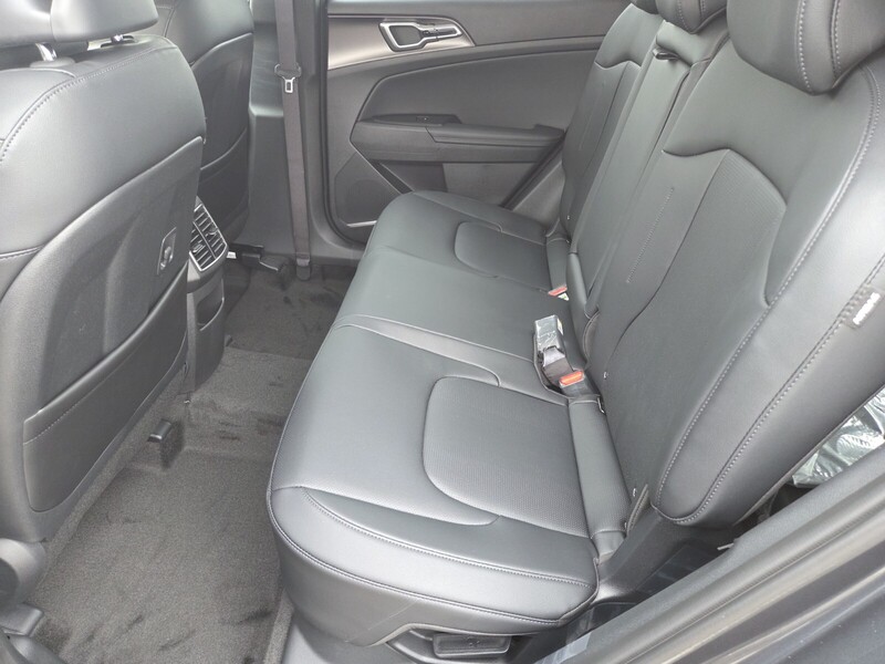 2026 Kia Sportage Hybrid EX photo 6